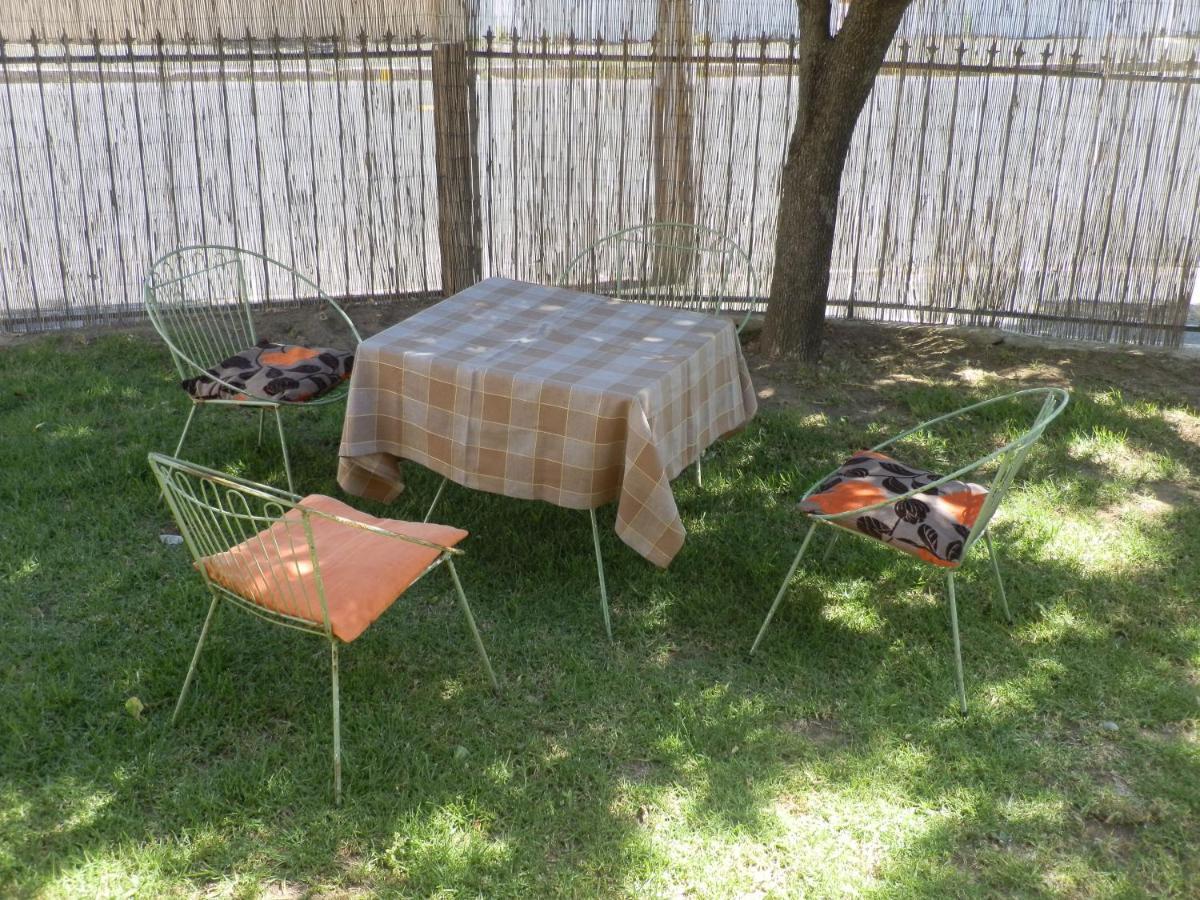 10 On Fairview B&B Paarl Bagian luar foto