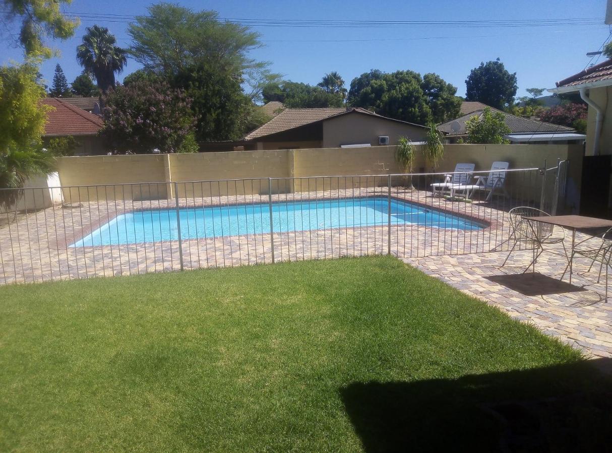 10 On Fairview B&B Paarl Bagian luar foto
