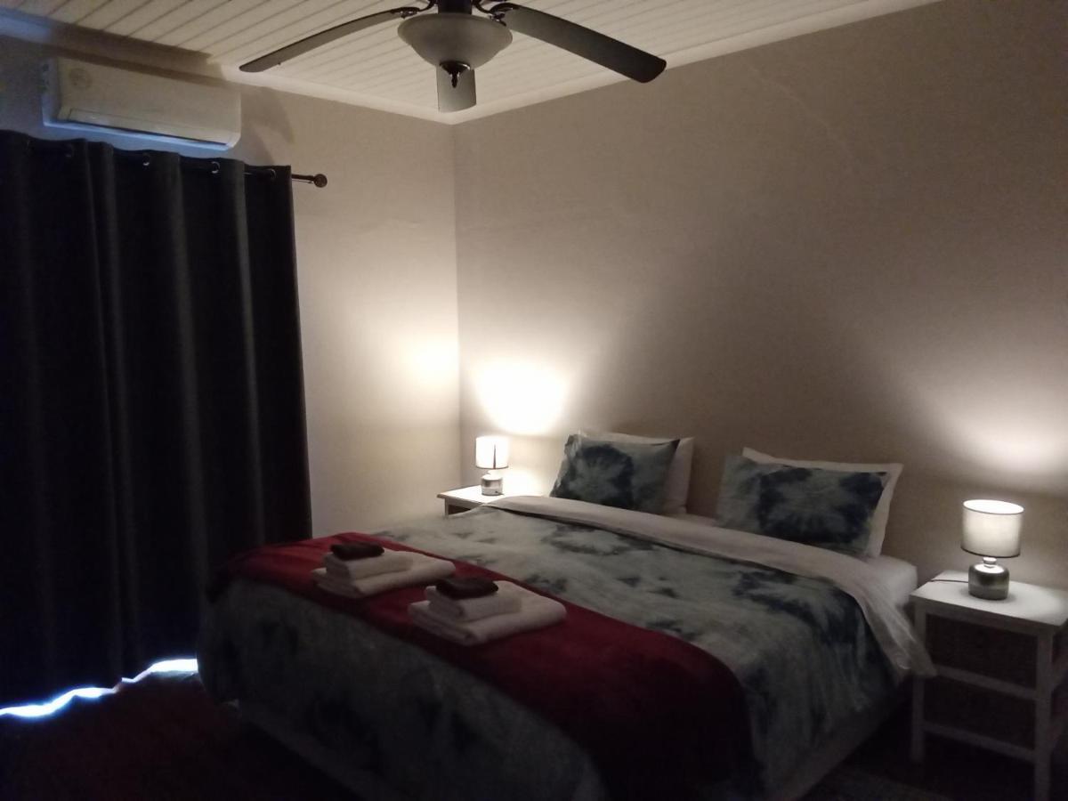 10 On Fairview B&B Paarl Bagian luar foto
