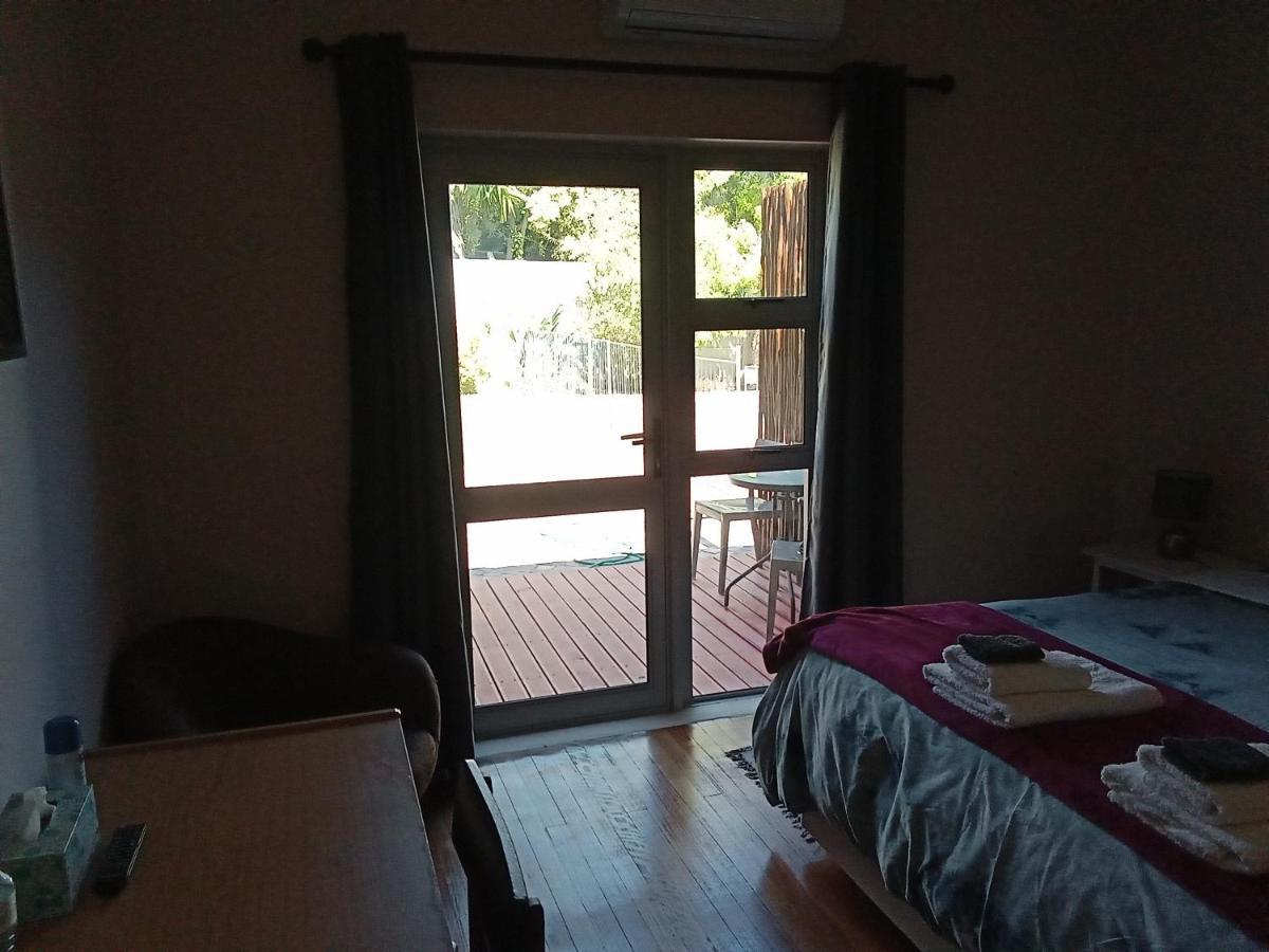 10 On Fairview B&B Paarl Bagian luar foto